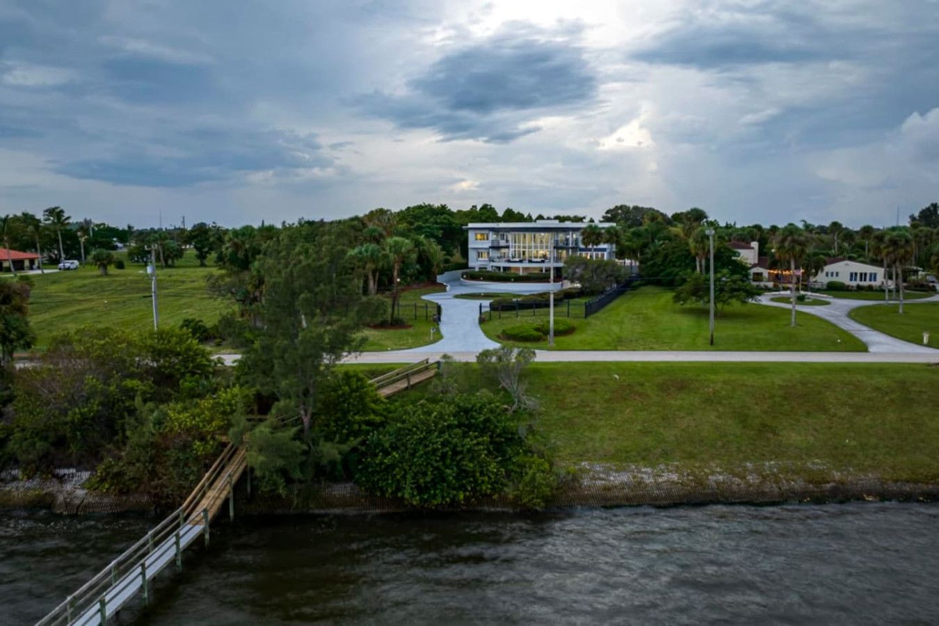 Image 85